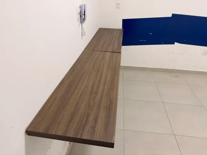 Vendo bancada mesa de parede