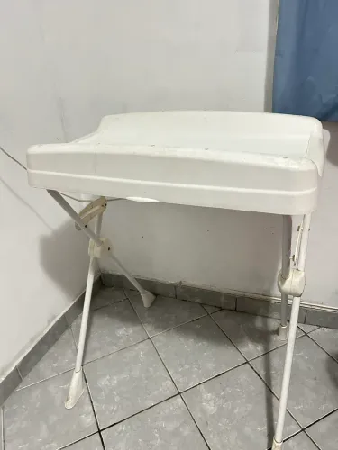 Vendo trocador para bebê