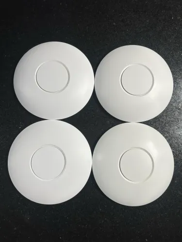Kit 4 Acess point UBIQUITI UAC-AC-PRO - Usados
