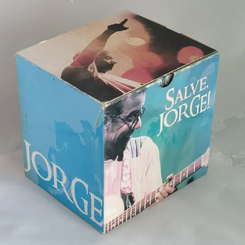 Vendo box com 15 CDs de Jorge Ben na sua melhor fase - para fãs e colecionadores