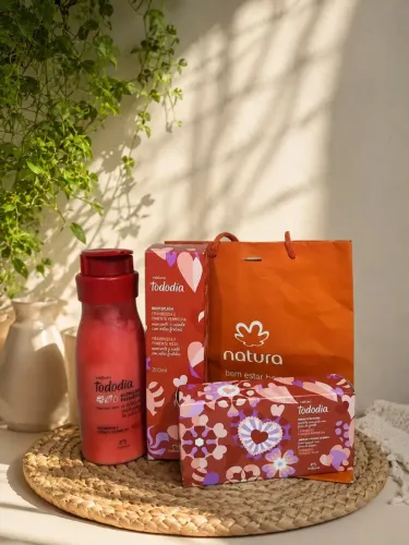 FRETE GRÁTIS | Kit Presente NATURA Tododia | Framboesa e Pimenta Vermelha