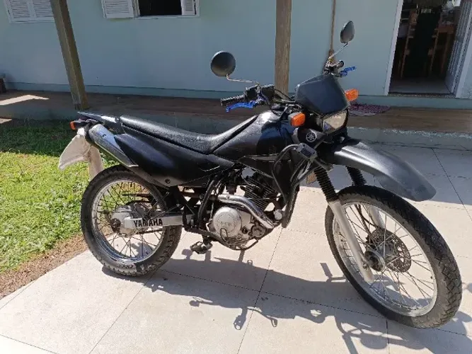XTZ 125 E 2005 perfeita e documentada