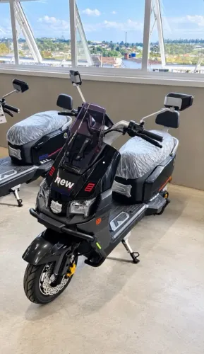 SCOOTER ELÉTRICA - MZ 1000W DARK