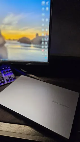 Notebook Asus VivoBook Ryzen 5