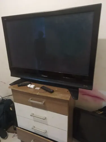 Tv pra quem queira aruma