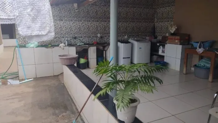 Casa 349m² no Centro | Cidelândia-MA | Av. 15 de Novembro - 3 Dorms, 4 Banheiros e Amplo T