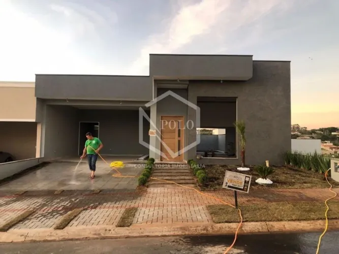 Casa à venda em Indaiatuba, Colinas de Indaiatuba, com 3 quartos, com 174 m²