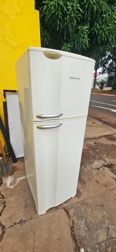 geladeira Electrolux frost free DF39 ENTREGA GRÁTIS
