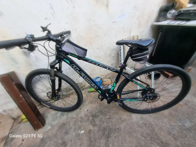 Bicicleta aro 29 24 velocidades