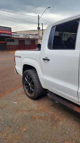 Rodas aro 20 e pneus 33x12.5 5 furos amarok