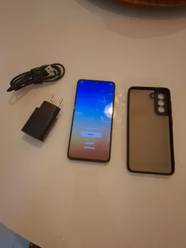 Samsung Galaxy S21 FE 5G 256GB + Carregador + Cabo + Capinha