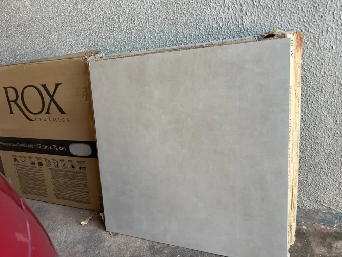 Porcelanato Retificado 72x72cm Rox