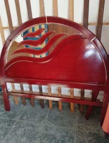 Cama de Casal em Madeira Mogno Maciça