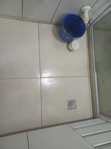 Ofereço meus serviços de pintura troca de vaso sanitário em jeral chuveiro vazamento