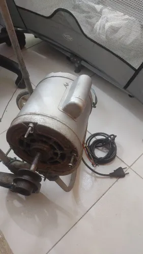 Motor de máquina de lavar crande