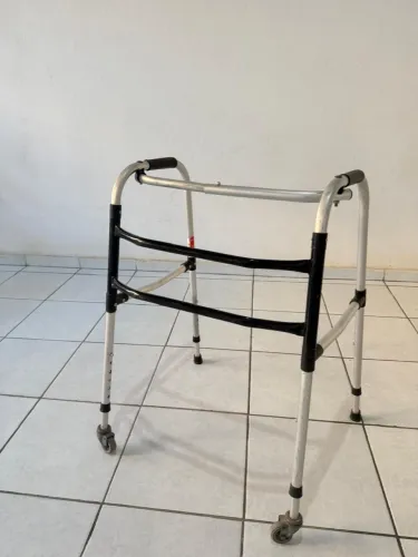 Andador