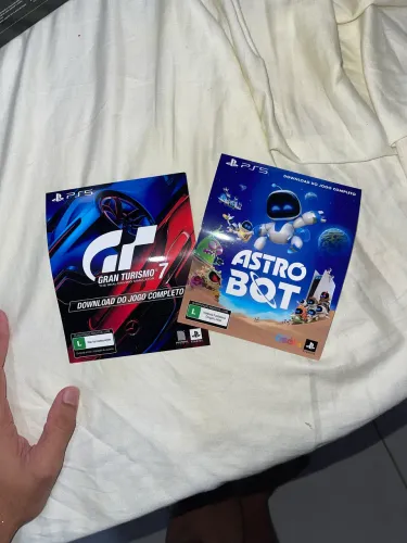 dois jogos de ps5 mídia digital 