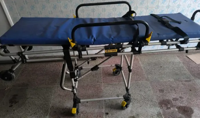 Maca Sitmed,modelo MRS 310 profissional retrátil para ambulância c/trava de chão e suporte