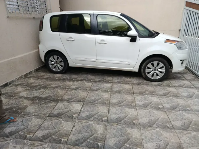 Citroen C3 Picasso GLX 1.5 Flex 8V 5P Mec. 2014