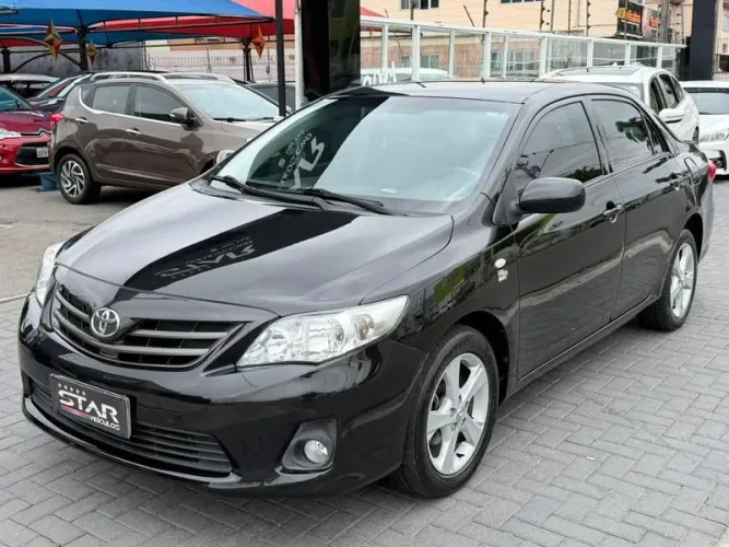 Toyota Corolla GLI 1.8 Flex 16V Mec. 2014