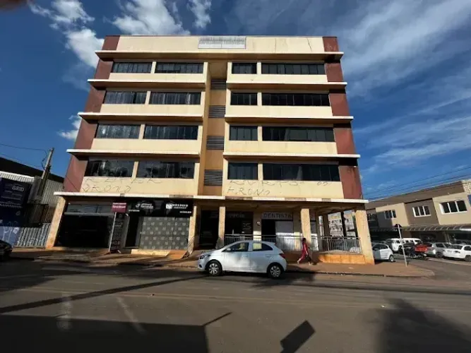 Excelente sala comercial em valparaiso