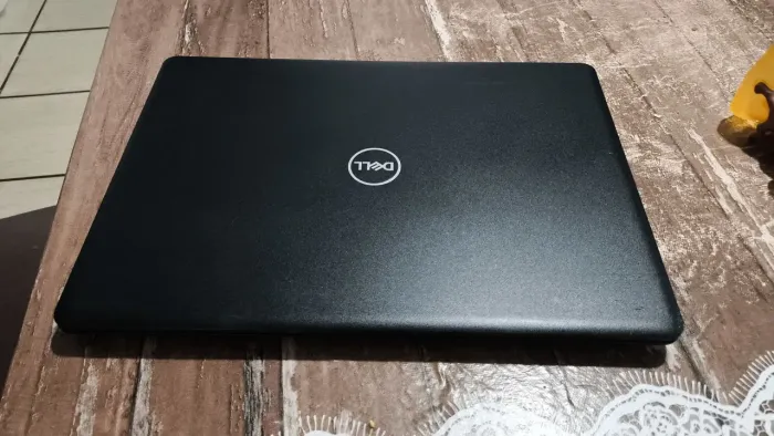 Dell i7 8gb 240 SSD .