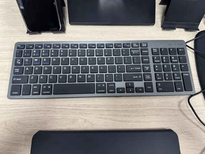 Teclado Wireless e Bluetooth multi conexões
