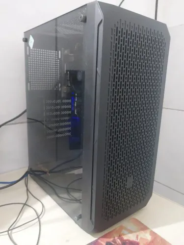 PC Gamer/Estudo Ryzen 3 2200G + Monitor 60Hz Full HD - Completo e Pronto pra Usar