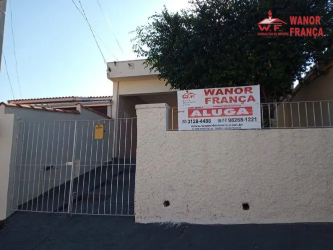 Casa com 2 dormitórios para alugar, 50 m² por R$ 1.500,00/mês - Pedregulho - Guaratinguetá