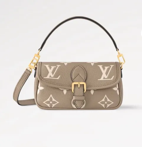 Bolsa Nano Diane monograma - Louis Vuitton