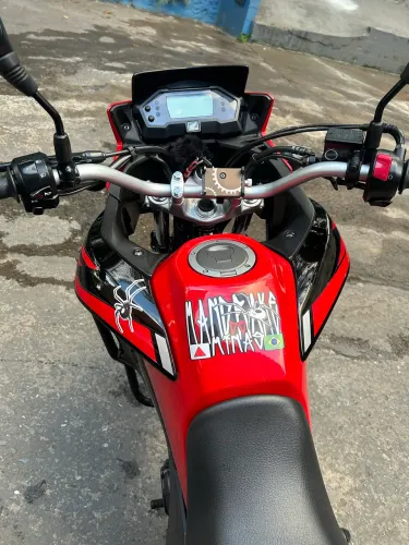 Vendo XRE 190 2023  em dia 