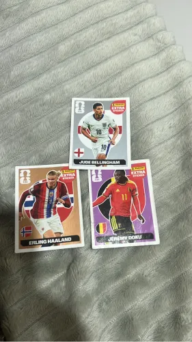 3 figurinhas legends 2026, VALOR NEGOCIÁVEL quero vender rápido!