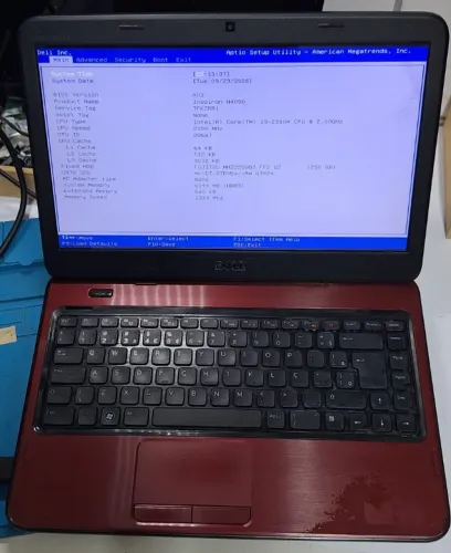 Notebook Dell Inspiron N4050 - Intel Core i3 / 6GB RAM DDR3 / HD 250GB