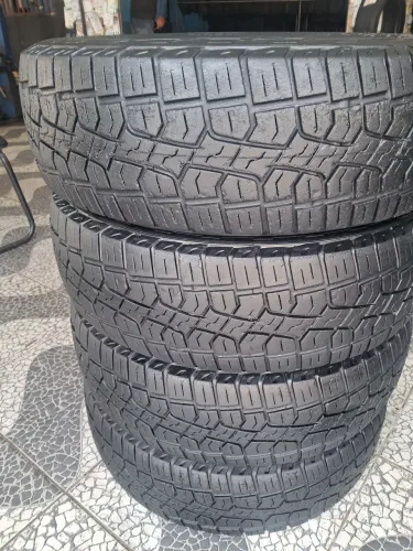 04 pneus 205/70-15 semi-novos pirelli 