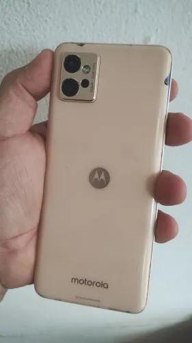Moto G32 