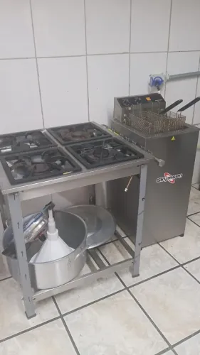 Fogão industrial 4 bocas 30x30 inox venancio