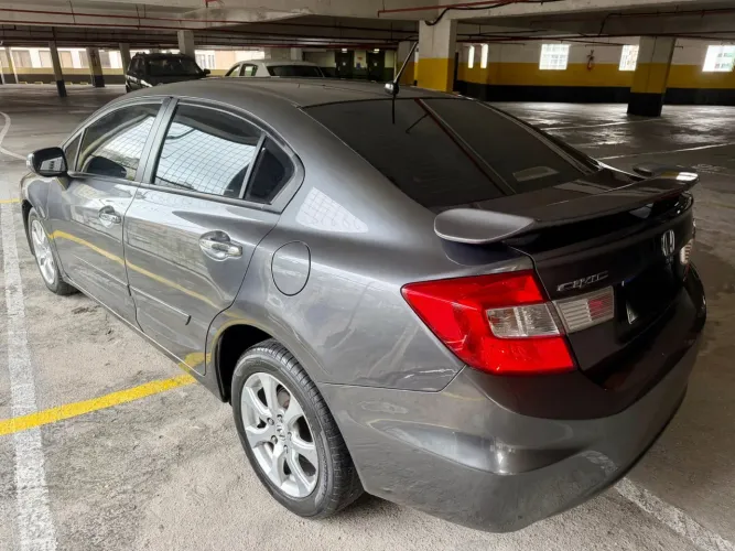Honda Civic Sedan EXS 1.8/1.8 Flex 16V Aut. 4P 2013