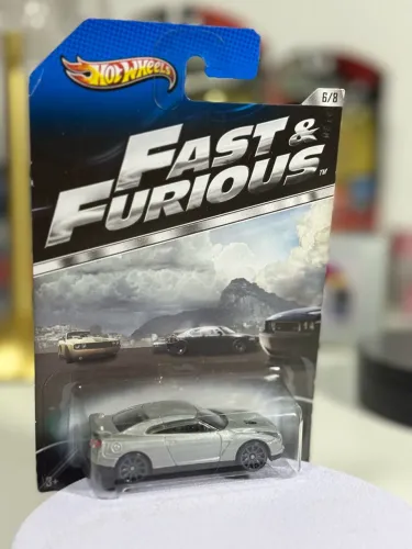 Hot wheels Skyline r35 velozes e furiosos