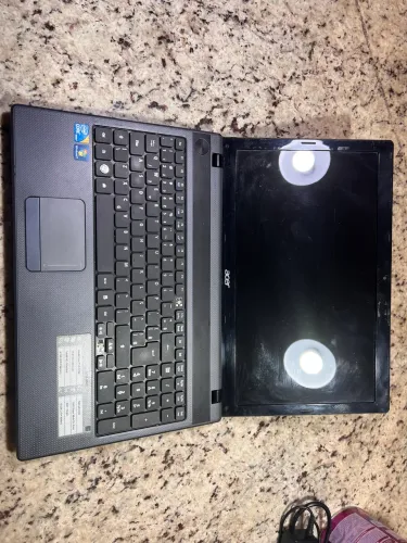 Notebook Acer Aspire 5733 - Intel Core i3 | 4GB RAM | 500GB HD