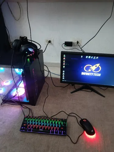 Pc Ryzen 5600gt 16 de ram 3.2 de velocidade,monitor 21,5 teclado fone e mouse