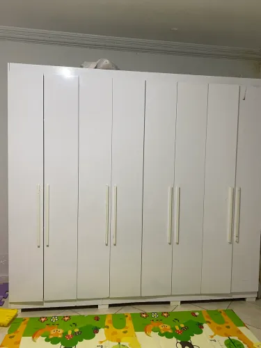 Guarda-roupa branco 8p à venda