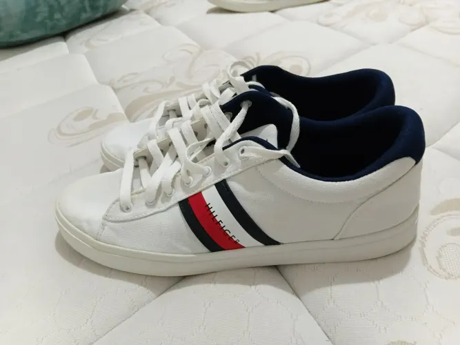 Sapatenis Tommy original