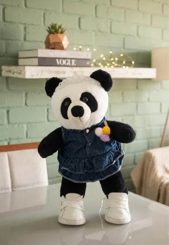 Panda Criamigos Fashionista - Look Completo com Sneaker e Tiara ?