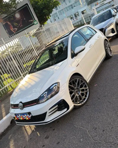 Volkswagen Golf GTI 2.0 TSI 220cv Aut. 2015
