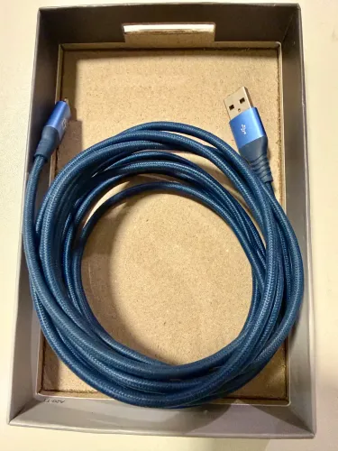 Cabo para IPhone padrão Lightning 3 metros