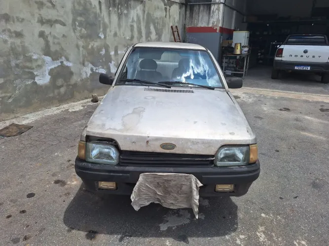 Ford Verona LX 1.6 (modelo Antigo) 1991