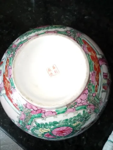 TIGELA EM PORCELANA CHINESA
