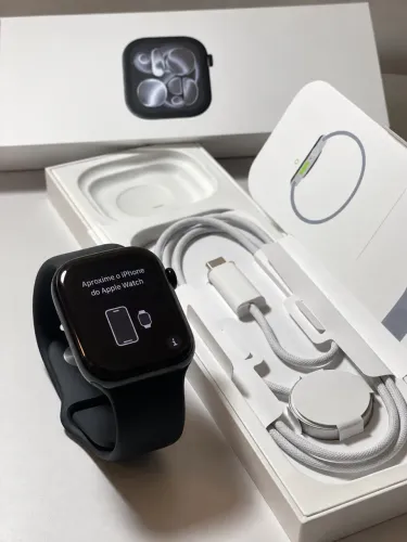 Apple Watch S11 LACRADO 42mm Preto NOVO + Garantia Apple