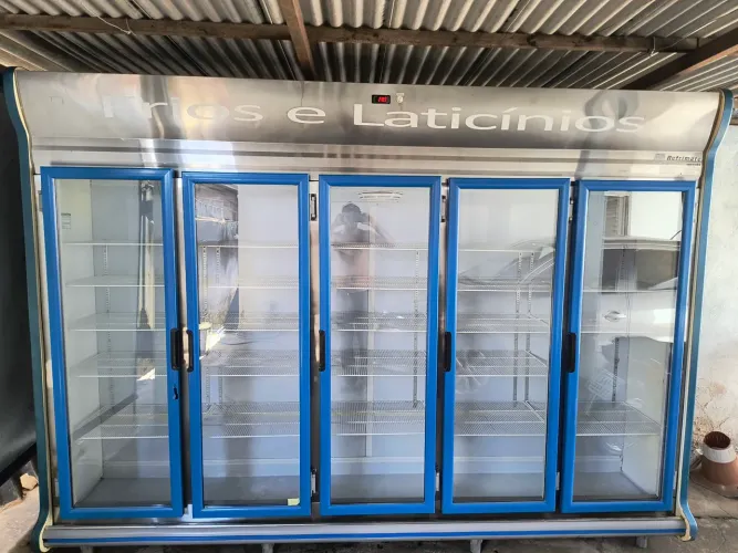 vendo esse freezer, muito conservado, funcionando perfeitamente!