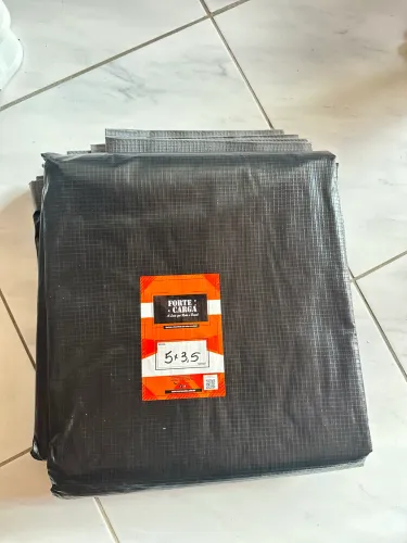 Lona preta para Caminhão